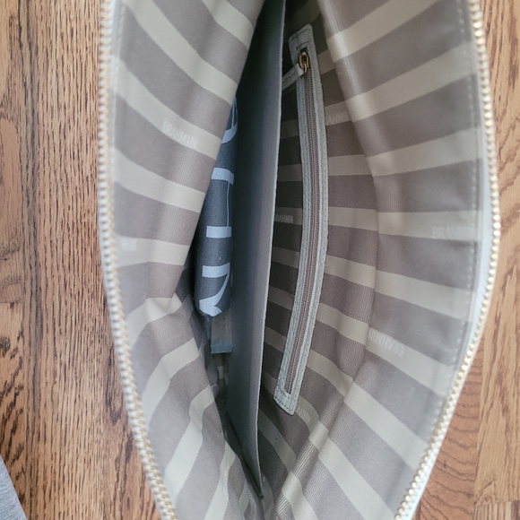 Brahmin ivory elegant handbag/laptop/tablet sleeve - Picture 4 of 6